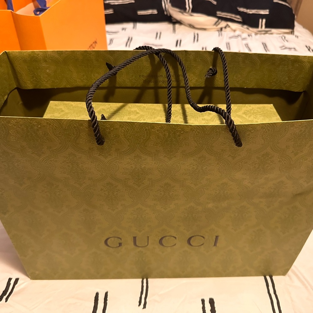 Gucci Bag - Picture 5 of 5